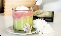 自制爆料奶昔的做法视频